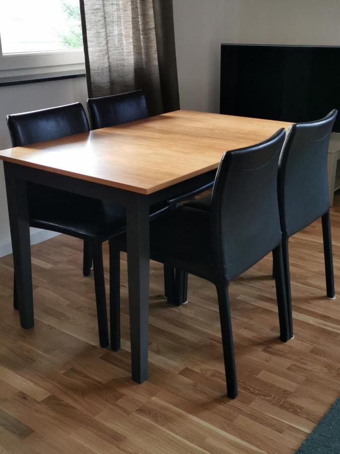 מרבורג Geraeumige 2-Z Wohnung Im Gruenen, Garten, Terrasse, Ruhig, Natur, Phantastischer Blick! מראה חיצוני תמונה