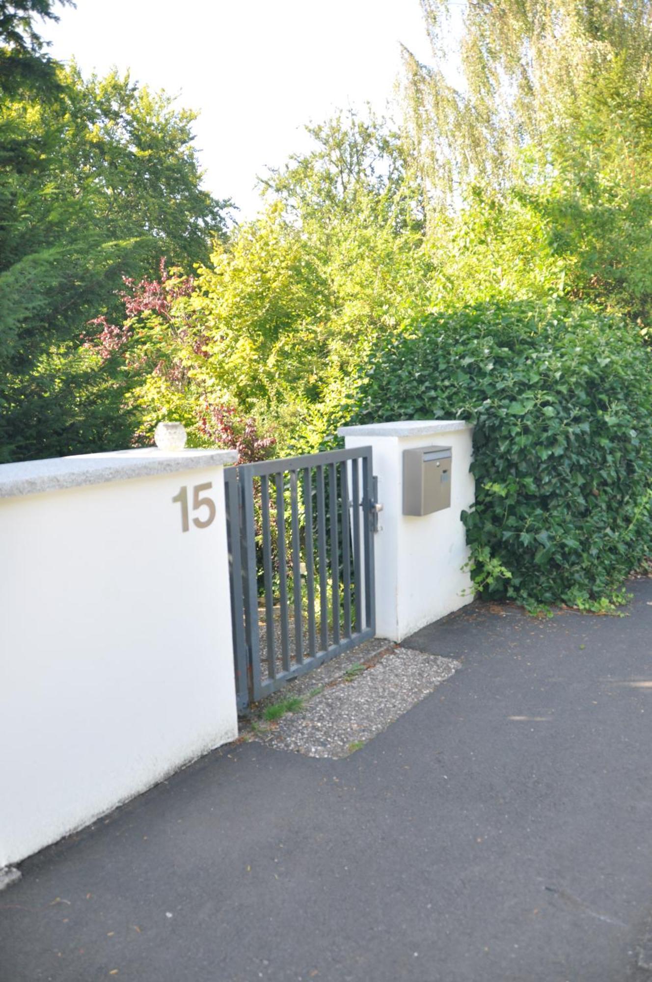 מרבורג Geraeumige 2-Z Wohnung Im Gruenen, Garten, Terrasse, Ruhig, Natur, Phantastischer Blick! מראה חיצוני תמונה