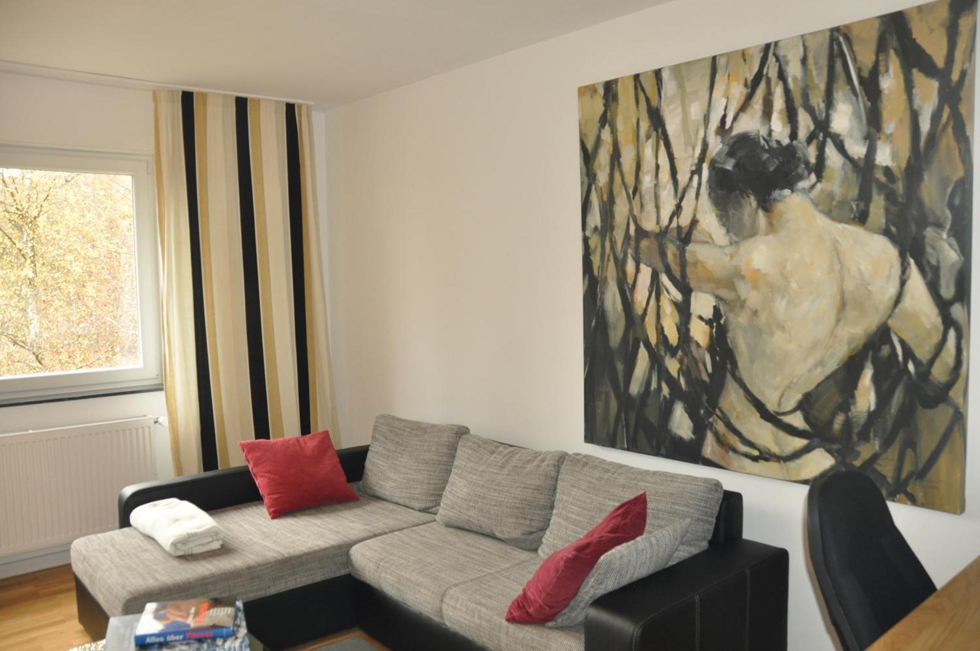 מרבורג Geraeumige 2-Z Wohnung Im Gruenen, Garten, Terrasse, Ruhig, Natur, Phantastischer Blick! מראה חיצוני תמונה